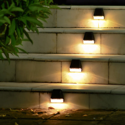 Solar Outdoor Rainproof Courtyard Garden Decoration Stairs Step Light Fence Fence LED Wall Lamp